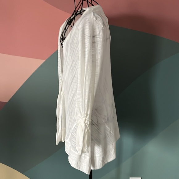 Anthropologie Splendid Lightweight Cardigan NWT Large - Picture 2 of 3